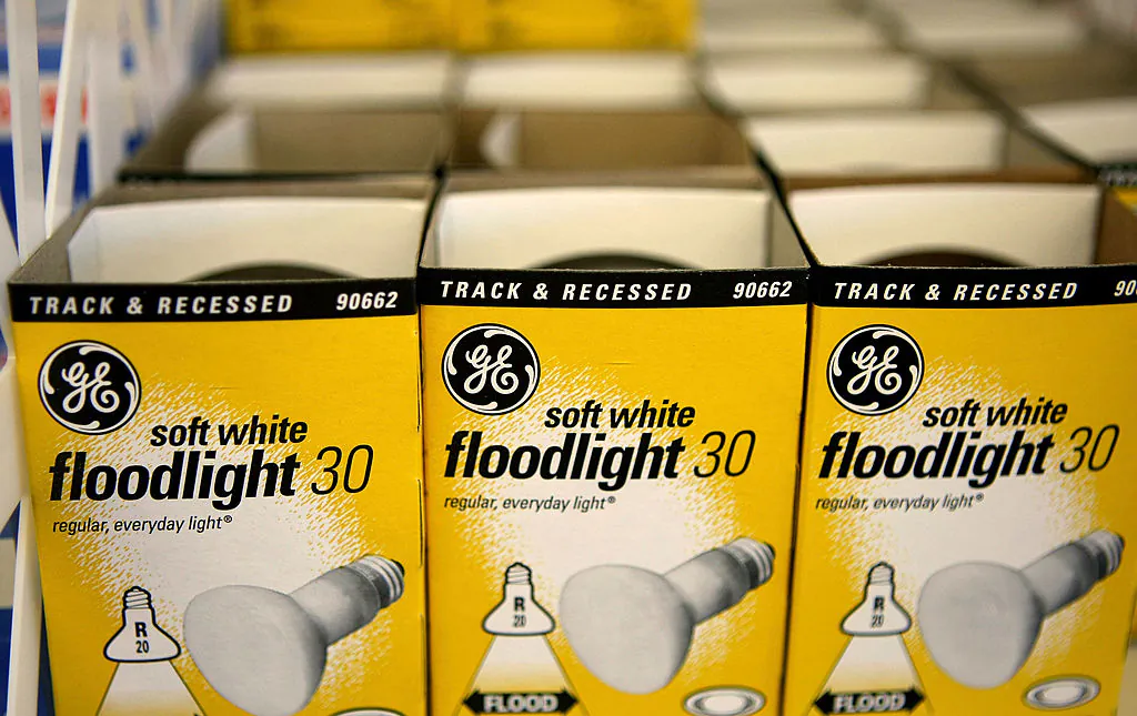 Federal Agency to Ban Your Old, Traditional Light Bulb Starting Next Week